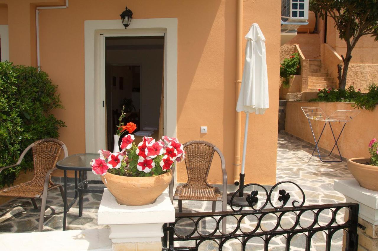 Dina'S Paradise Agios Gordios  Exterior photo