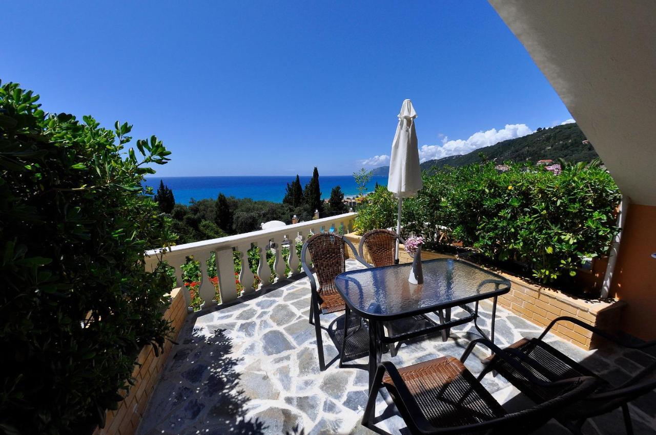 Dina'S Paradise Agios Gordios  Exterior photo