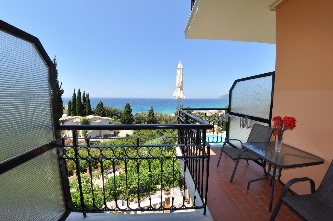 Dina'S Paradise Agios Gordios  Exterior photo