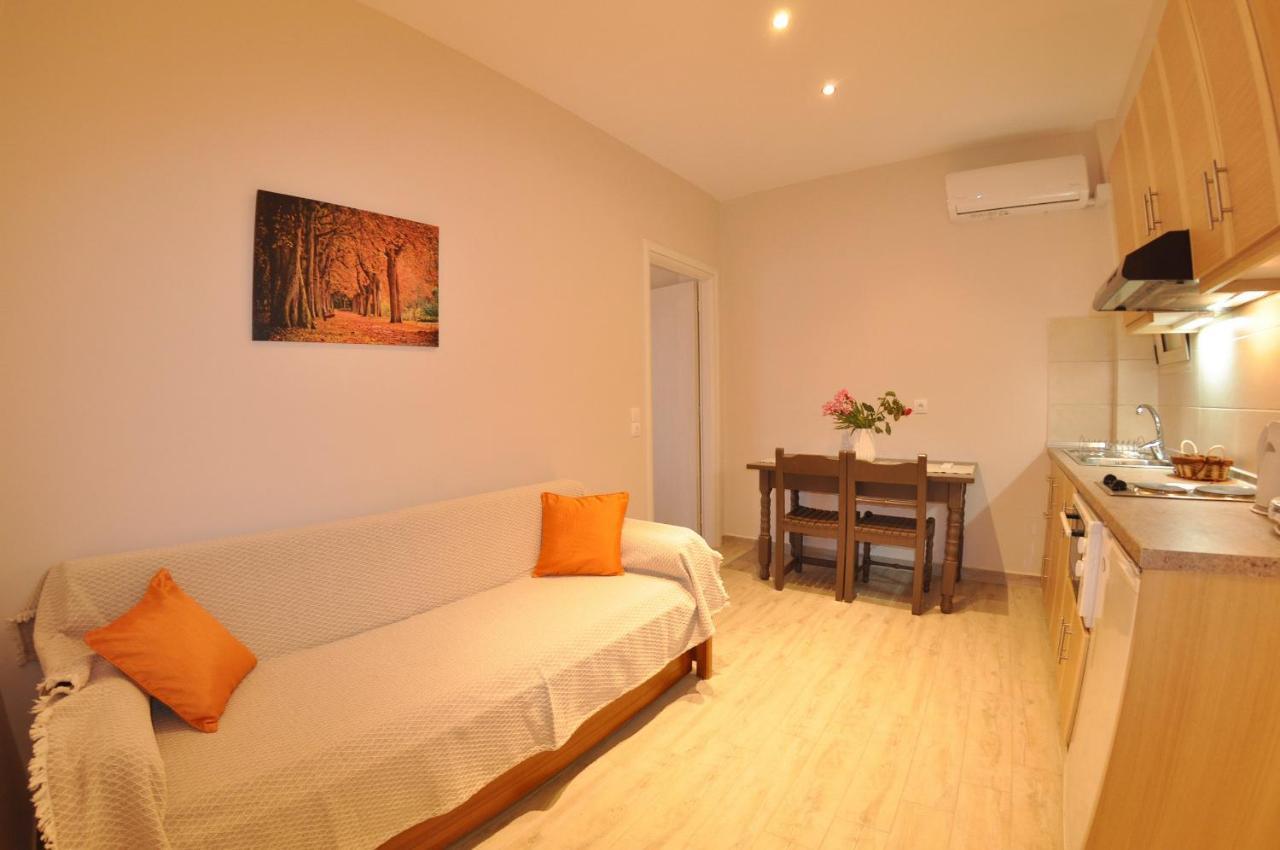 Dina'S Paradise Agios Gordios  Exterior photo