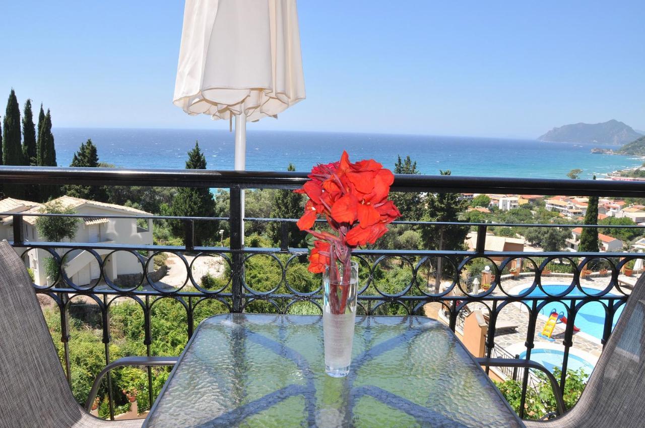 Dina'S Paradise Agios Gordios  Exterior photo
