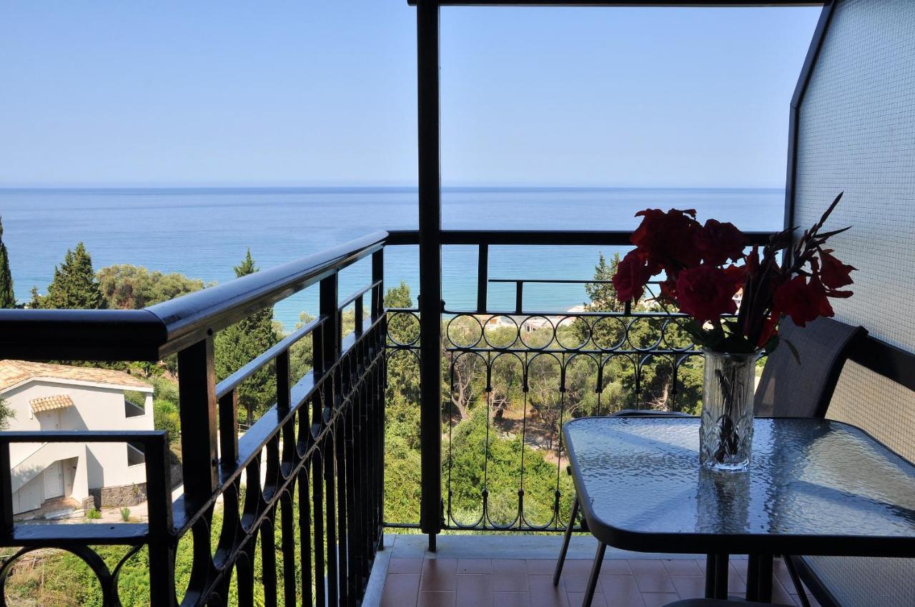 Dina'S Paradise Agios Gordios  Exterior photo